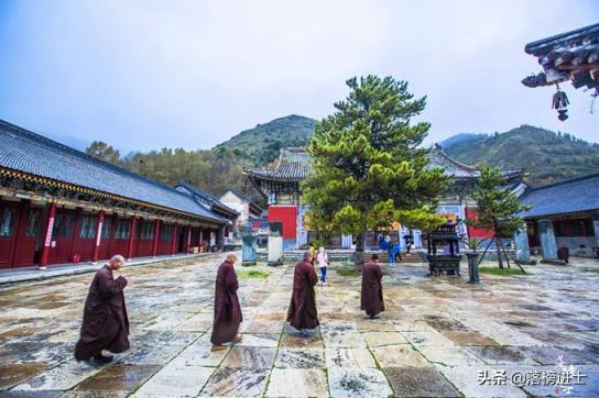 国内旅游去哪里好（这个季节去哪里旅游最好）