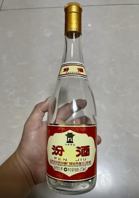 中国名酒排行榜前十名(全国十大白酒排名，全是纯粮佳酿)